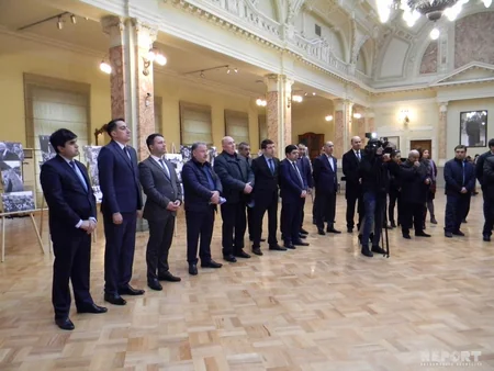 Tbilisidə 20 Yanvar faciəsini əks etdirən fotosərgi keçirilib