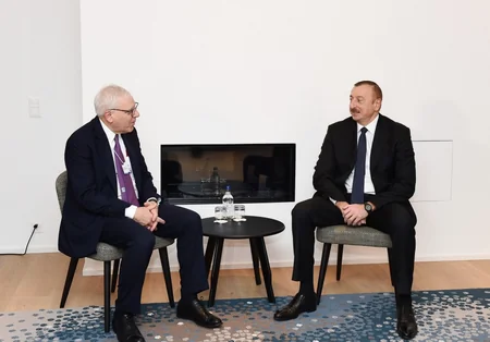 President Ilham Aliyev meets with co-executive chairman of US Carlyle Group
