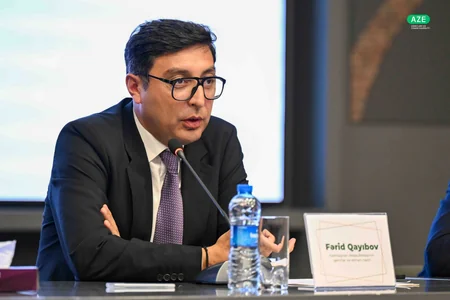 Fərid Qayıbov idman federasiyalarının nümayəndələri ilə 20-ci görüşünü keçirib