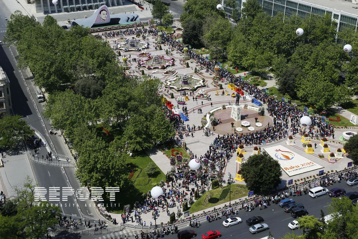Bakıda Gül bayramı keçirilir - FOTOREPORTAJ