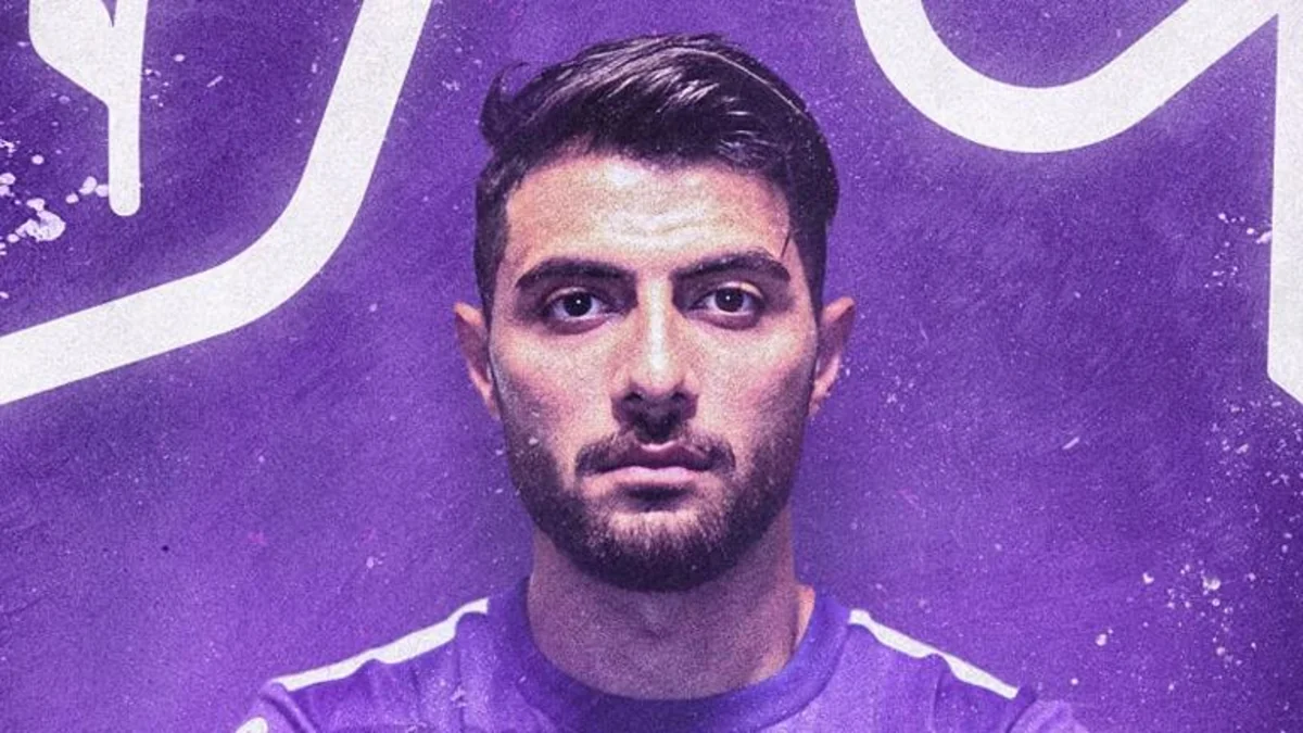 Azərbaycan millisinin futbolçusu Traktor klubuna keçib