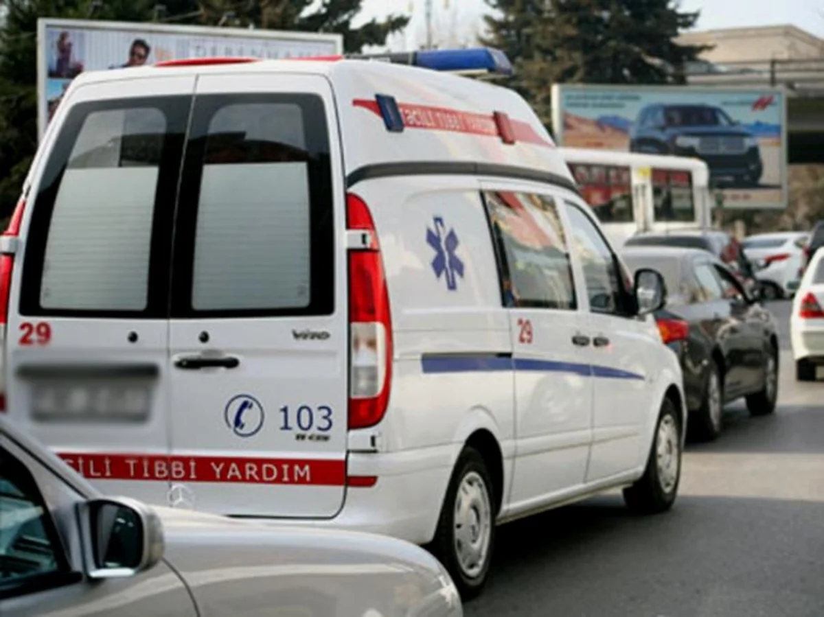 Sabirabadda 22 yaşlı qız iynə udub