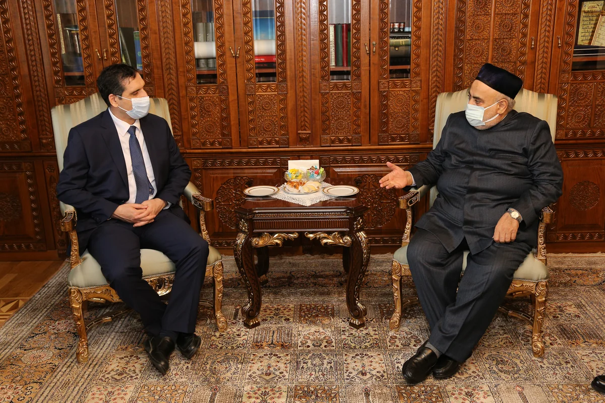 Allahşükür Paşazadə Erkan Özoralı qəbul edib