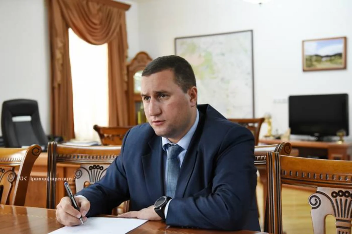 Ermənistan müdafiə nazirinin müavini koronavirusa yoluxub
