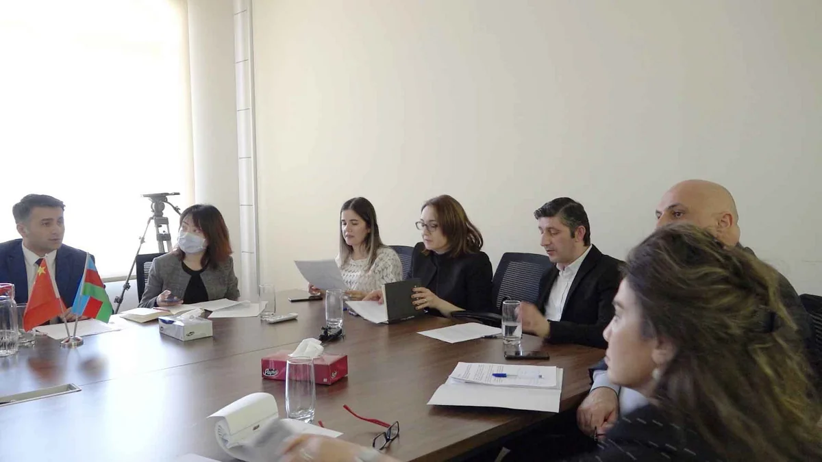 Çin Azərbaycanla koronavirus təcrübəsini bölüşdü