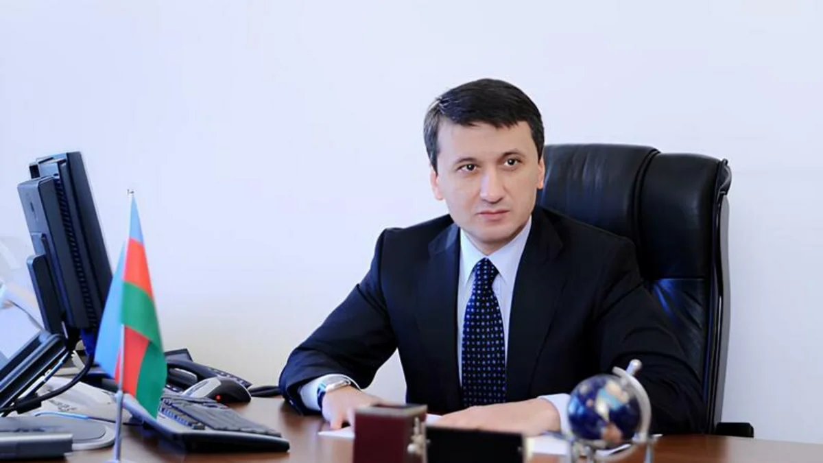 Azər Qasımov Prezidentin Mətbuat katibi vəzifəsindən azad edilib