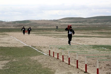 Azərbaycanın müdafiə naziri Silahlı Qüvvələrin tank bölmələrinin döyüş hazırlığını yoxlayıb