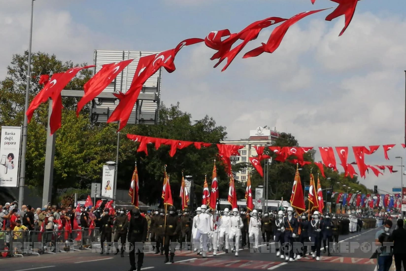 İstanbulda Zəfər bayramı təntənəli surətdə qeyd olunub