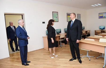 President Ilham Aliyev viewed school No. 265 in Khatai district after major overhaul