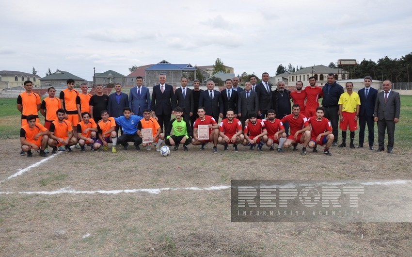 Biləsuvarda 18 Oktyabr - Müstəqilliyin Bərpası Gününə həsr edilən futbol yarışına yekun vurulub