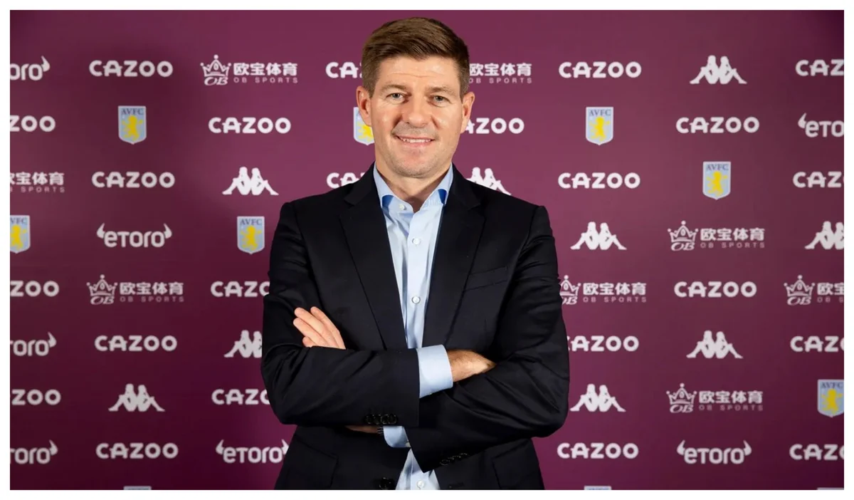 Əfsanəvi futbolçu Aston Villaya baş məşqçi təyin olunub