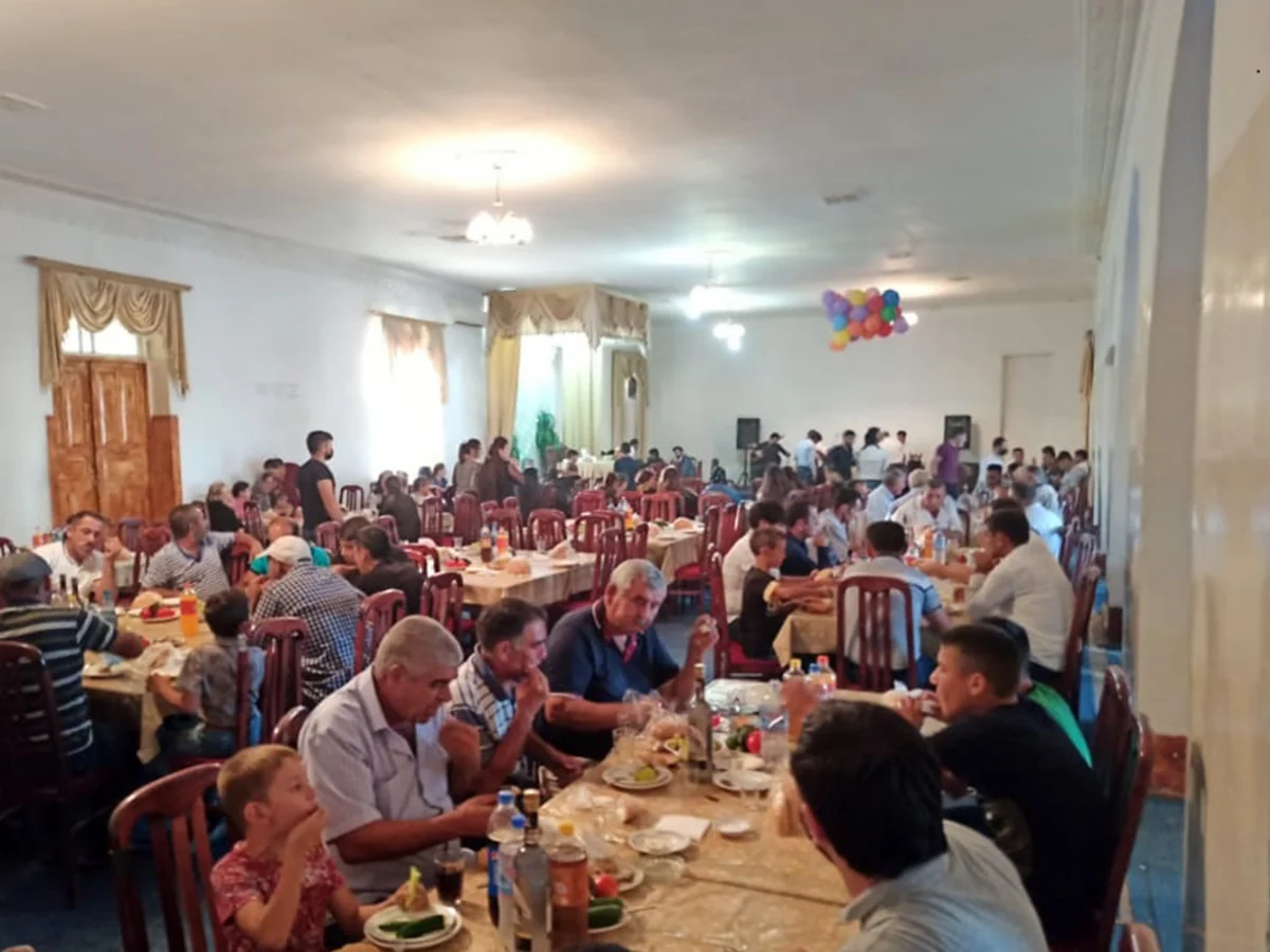 Saatlıda COVID-19 pasportu olmayan qonaqlar toydan kənarlaşdırılıb