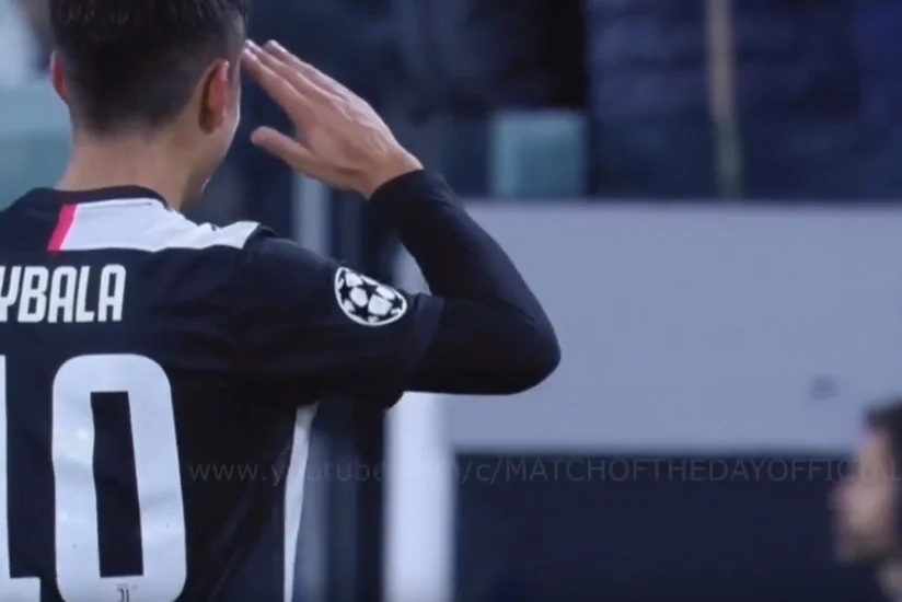 Yuventusun futbolçusu qol vurduqdan sonra türkiyəli komanda yoldaşına əsgər salamı verib