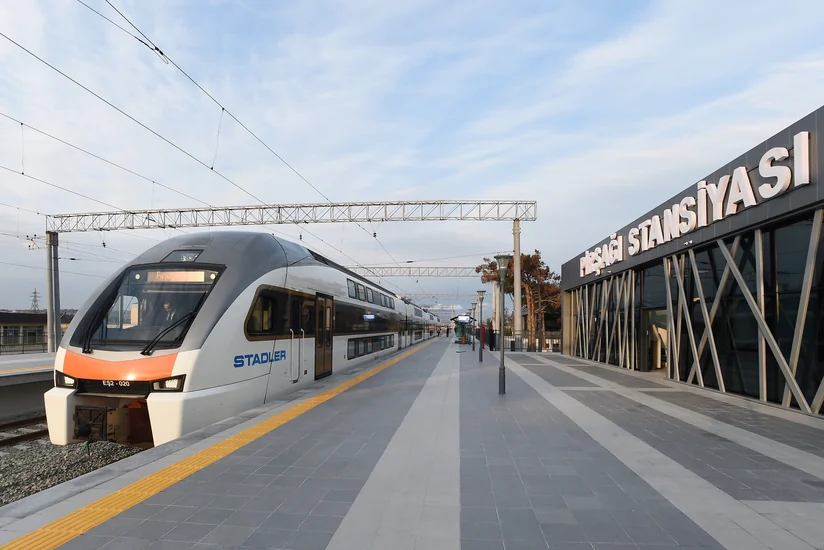 Abşeron dairəvi dəmir yolu xəttində sərnişindaşıma 43 % artıb