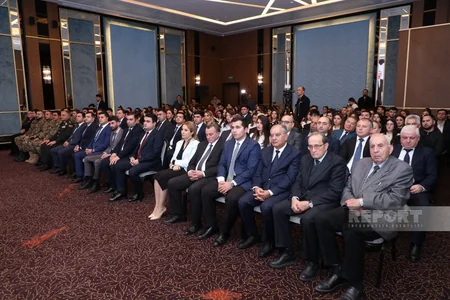 “Qalib Lider faktoru: Ölkəmizin dünyada artan nüfuzu və yeni reallıqlar” mövzusunda konfrans keçirilib