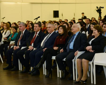 Heydər Əliyev Mərkəzində ümummilli liderə həsr olunan elmi-praktik konfrans keçirilib