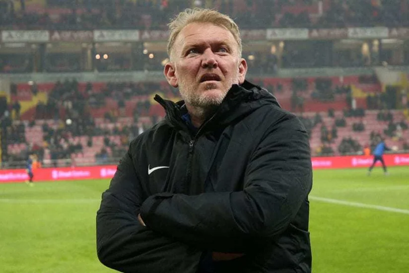 Robert Prosineçki: Azərbaycandan heç kiminlə əlaqəm olmayıb