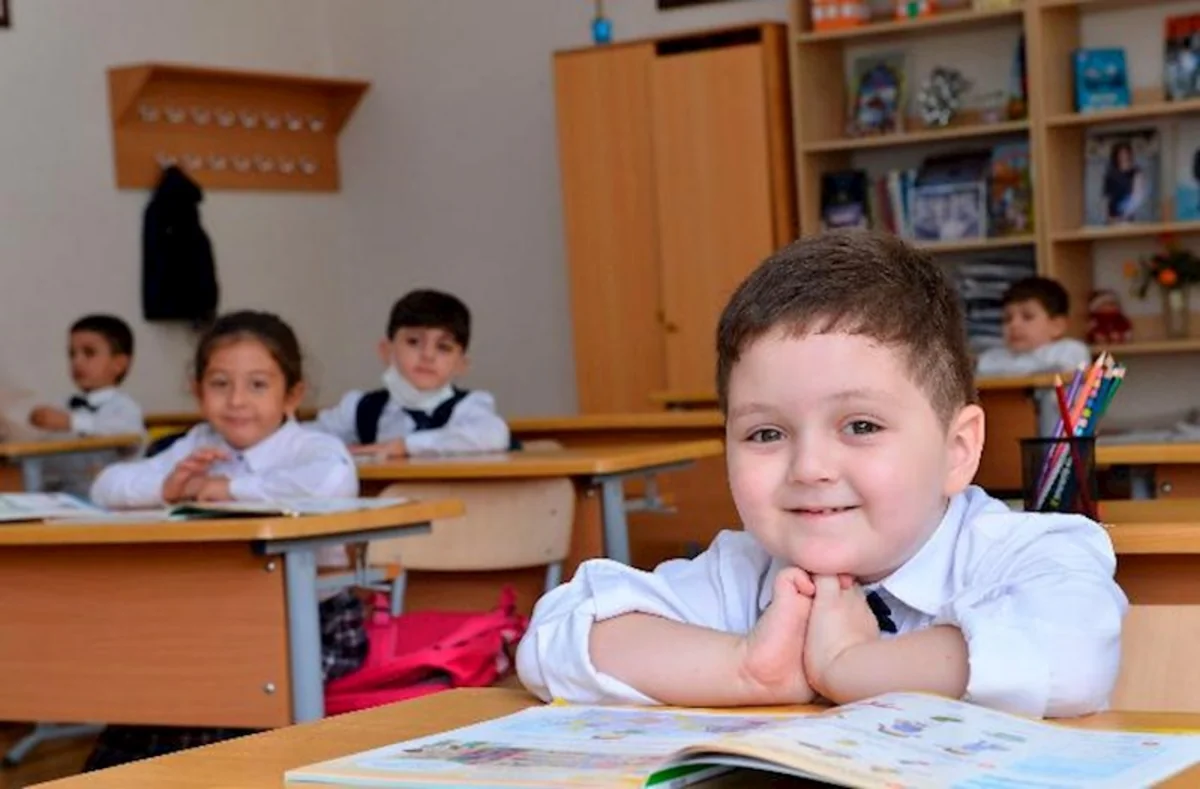 Bu gündən ibtidai siniflərin 5 günlük yaz tətili başlayıb