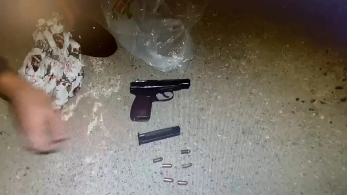 Bakıda avtomobilində qanunsuz olaraq “Makarov” gəzdirən şəxs saxlanılıb