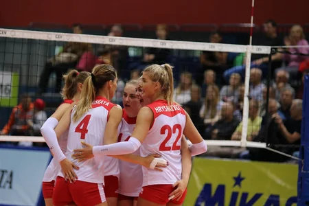 Azərbaycanın qadın voleybol yığması Belarusa uduzub