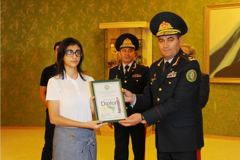 Dövlət Sərhəd Xidməti Akademiyasında yaradıcılıq müsabiqələrinin qalibləri mükafatlandırılıb