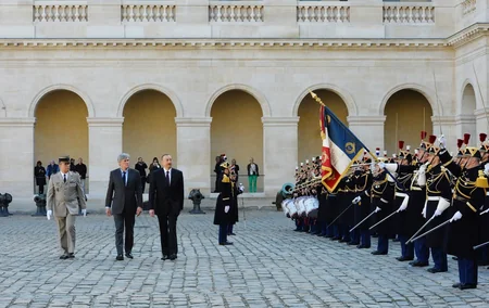 Official welcome ceremony was held for President Ilham Aliyev in Paris