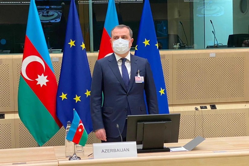 Ceyhun Bayramov Aİ nümayəndələrini Ermənistanın cinayətləri barədə məlumatlandırıb
