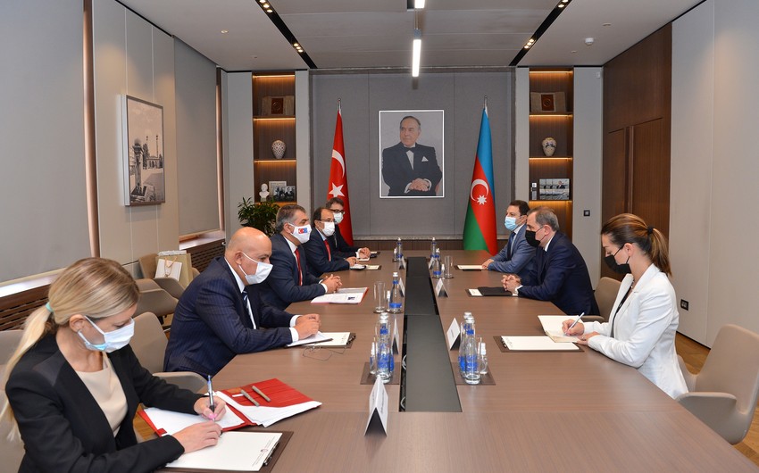 Türkiyə XİN başçısının müavini Azərbaycana gəlib