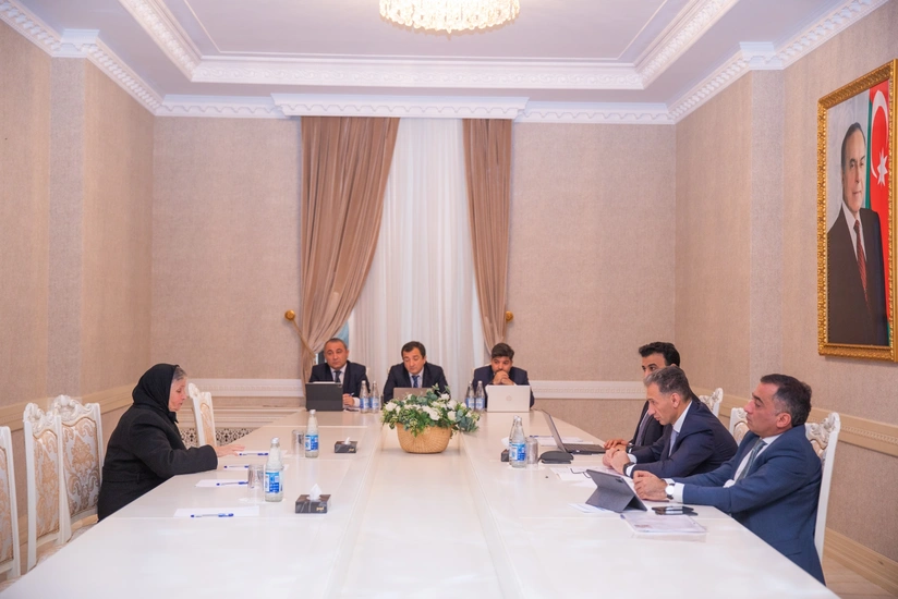 Rəşad Nəbiyev Abşeronda vətəndaşları qəbul edib