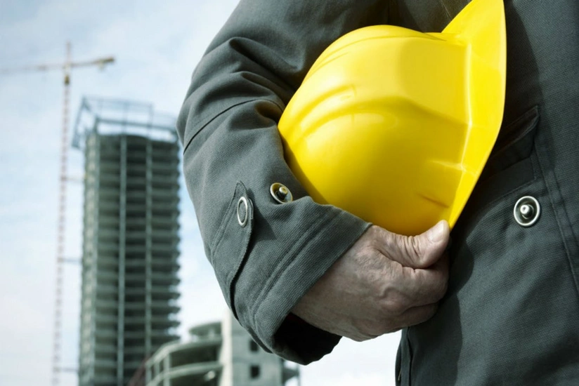 Yasamalda divarın aşması nəticəsində usta ölüb