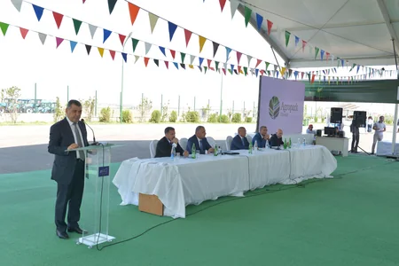 “Şəmkir Aqroparkı”nda beynəlxalq konfrans keçirilib