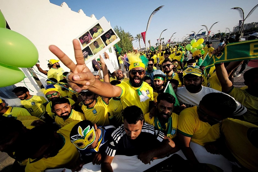 DÇ-2022: Qətər pul qarşılığında saxta azarkeşlər tutub