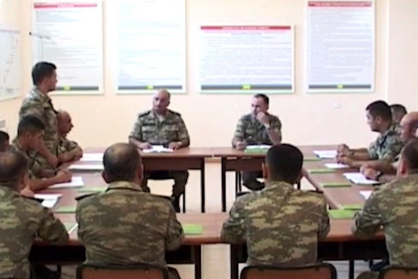 В воинских частях, дислоцированных в прифронтовой зоне, проведены учебно-методические занятия - ВИДЕО