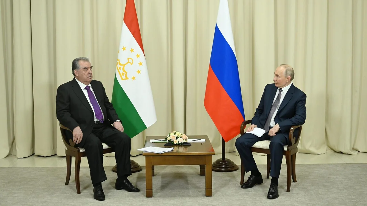 Путин и Рахмон 17 марта в Москве проведут переговоры