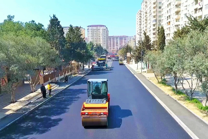 Bakının Xudu Məmmədov küçəsi təmir edilir