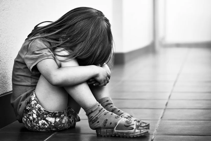 Milli Məclisdə yetkinlik yaşına çatmayanların baxımsızlığı ilə bağlı problemlər müzakirə olunub