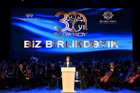 Bakıda TÜRKSOY-un 30 illiyinə həsr olunmuş qala konsert keçirilib