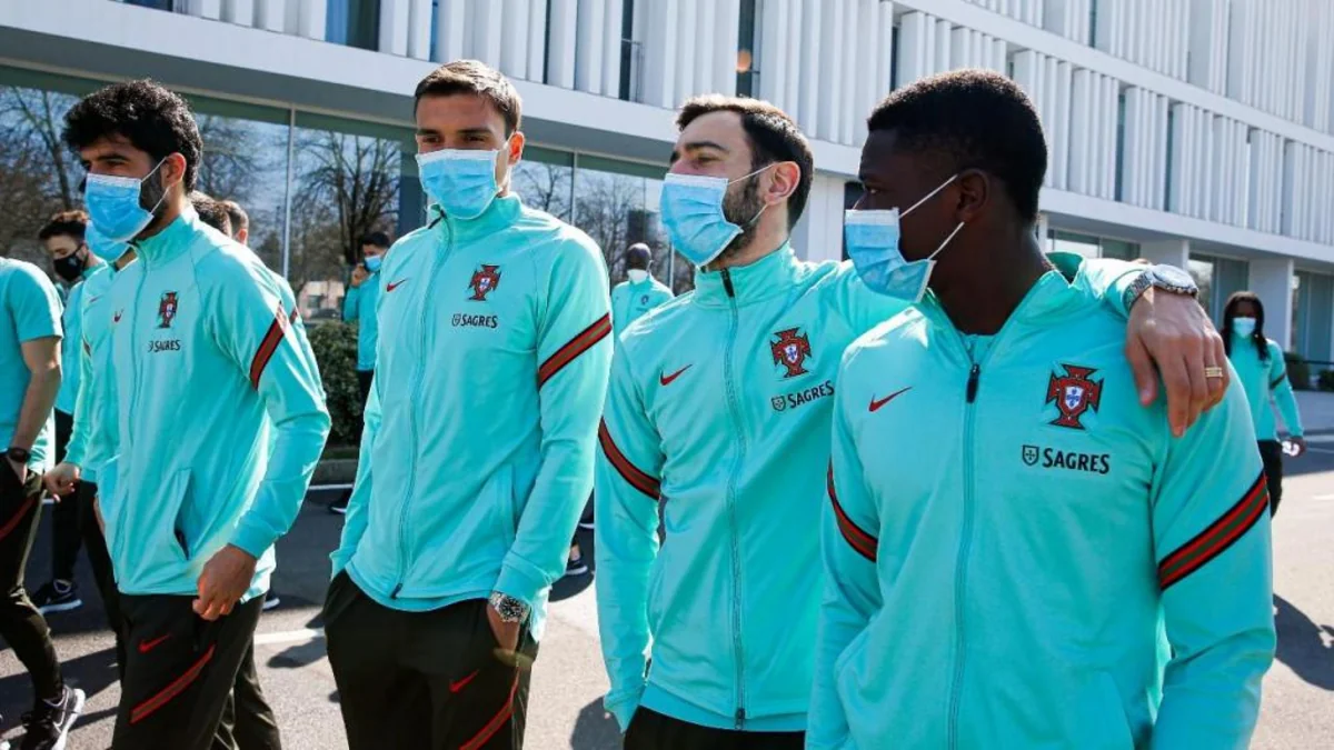 Portuqaliyalı futbolçular millimizlə oyundan danışdılar