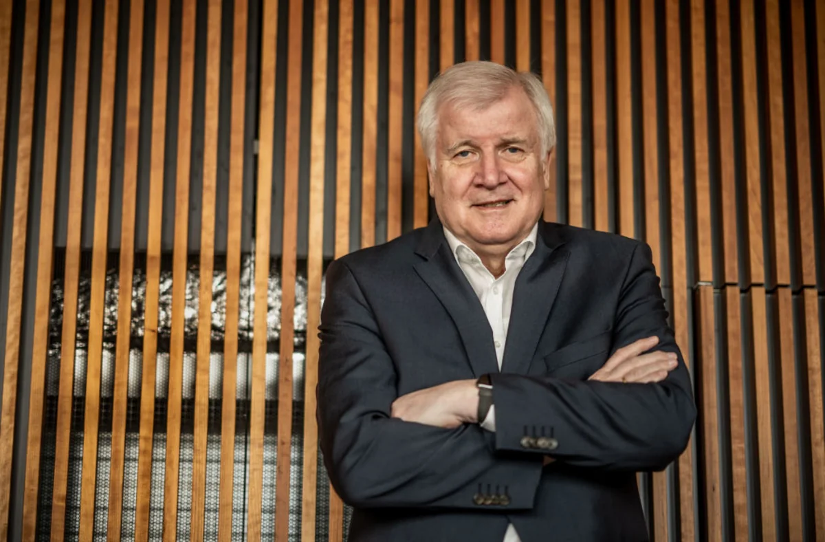 German interior minister tests positive for COVID