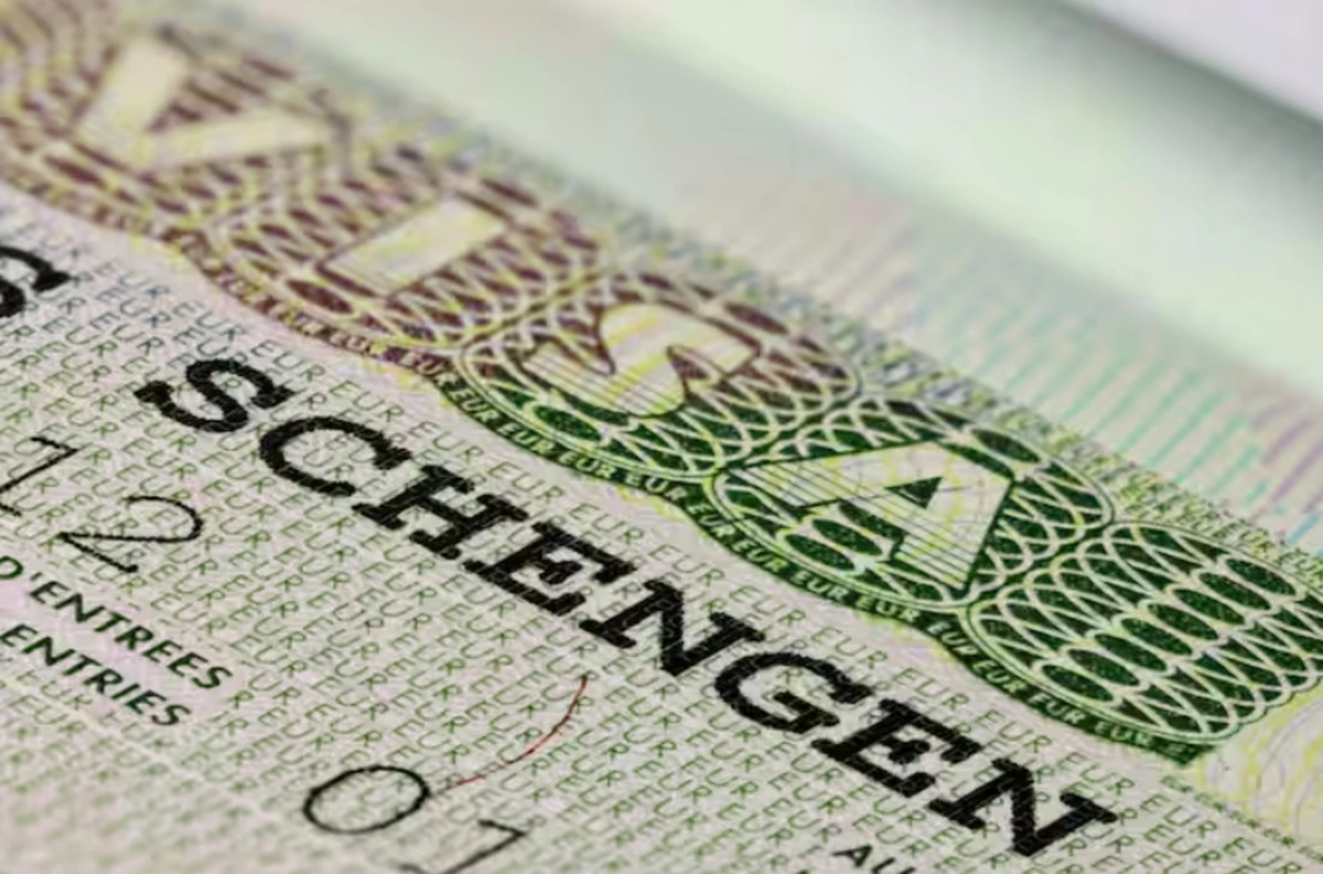 EU: Schengen visa fee for Azerbaijani citizens won't change