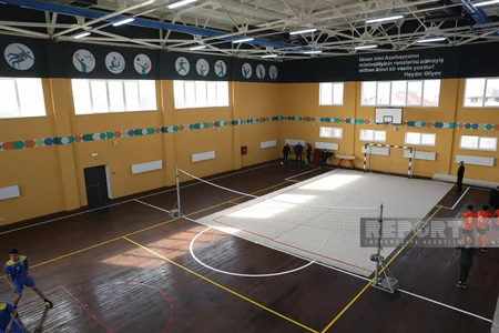 Türkan qəsəbəsində idman zalının açılışı olub