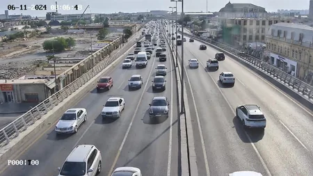 Bakının bəzi yollarında tıxac yaranıb - SİYAHI