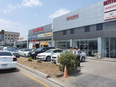 Bakıda bəzi sahibkarlar “Yaşıl guşələr”in yaradılmasına qarşı çıxır - RƏYLƏR