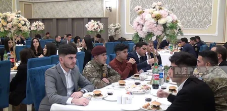 Naxçıvanda fəal gənclər mükafatlandırılıb