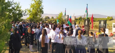 Oğuzda Vətən müharibəsi şəhidinin adına lövhə qoyulub