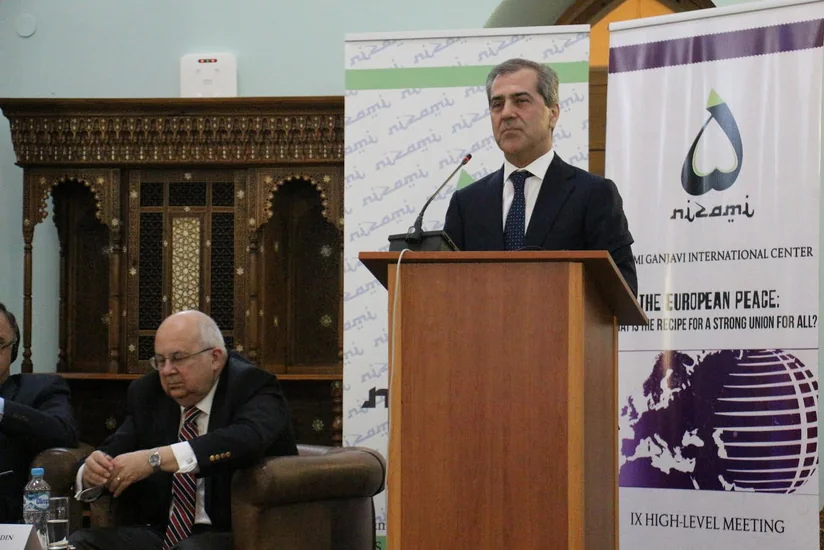Sarayevoda Nizami Gəncəvi Beynəlxalq Mərkəzinin toplantısı keçirilir