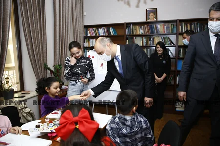 Emin Əmrullayevin Gürcüstana səfəri başlayıb