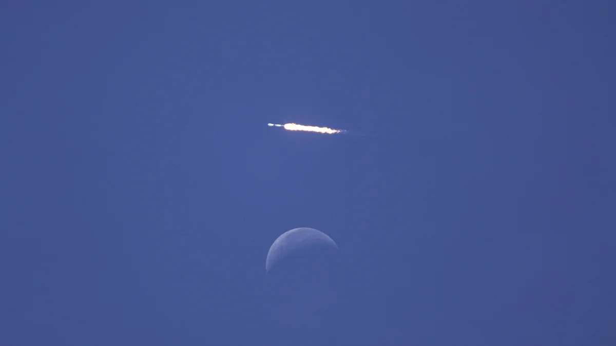 Ракета SpaceX вывела на орбиту 53 новых интернет-спутника Starlink