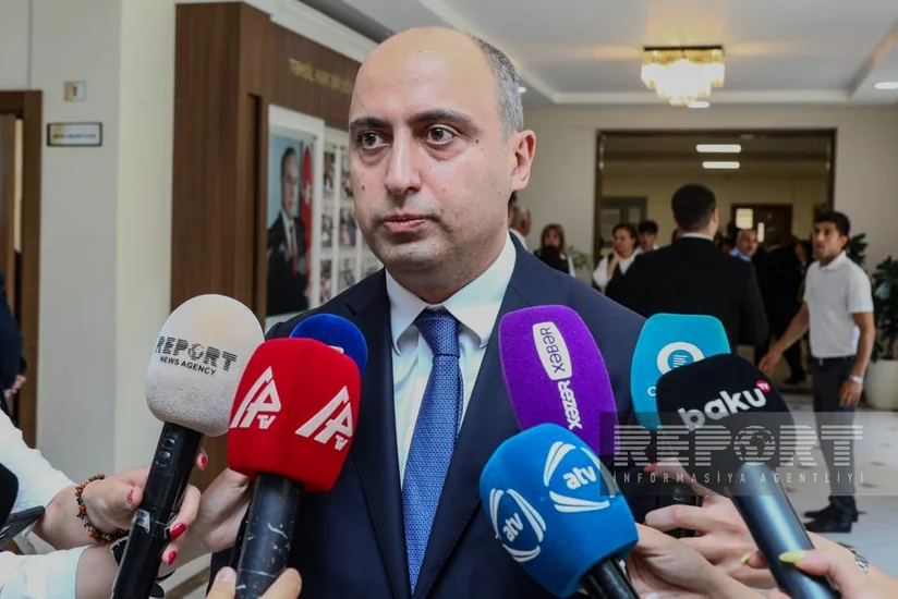 Эмин Амруллаев: 88 процентов учителей успешно прошли аттестацию