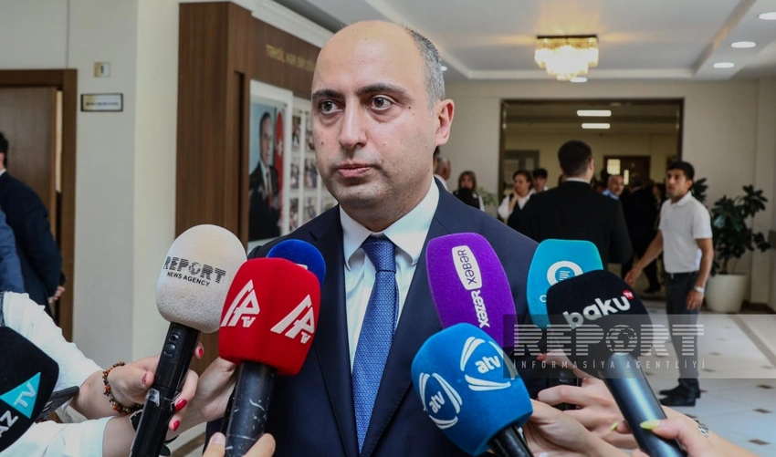 Emin Əmrullayev: Ümumi sertifikasiyada iştirak edən müəllimlərin 88 faizi uğur qazanıb